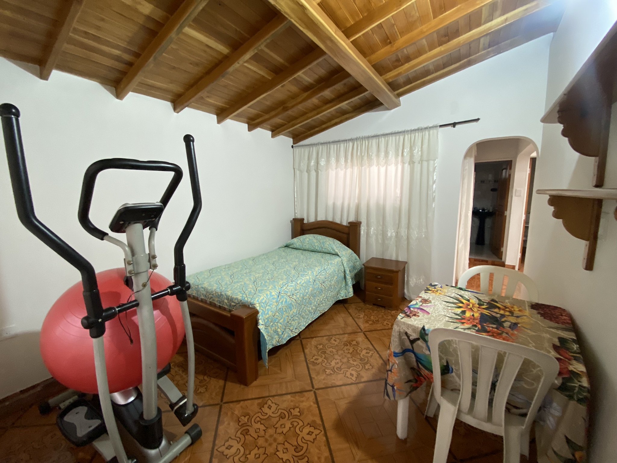 INMOBILIARIA ALBERTO VÉLEZ M. VENDE CASA ALFONSO LÓPEZ 6